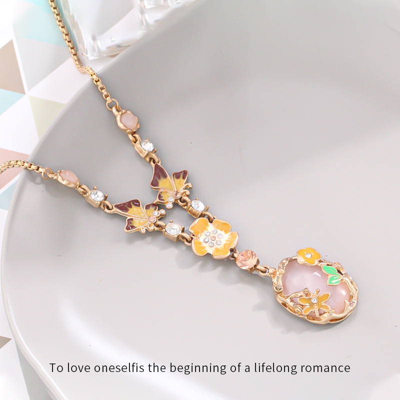 Vintage pastoral style butterfly and floral pink and green gemstone sweater necklace, women's style